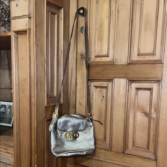 Salvatore Ferragamo Metallic Gold Shoulder Bag - Picture 12 of 12